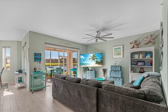 3790 Sawgrass Way, Unit unit #3217 in Naples, FL - Foto de edificio - Building Photo