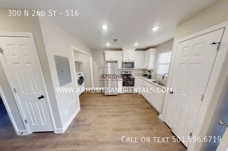 300 N 2nd St in Austin, AR - Building Photo - Building Photo