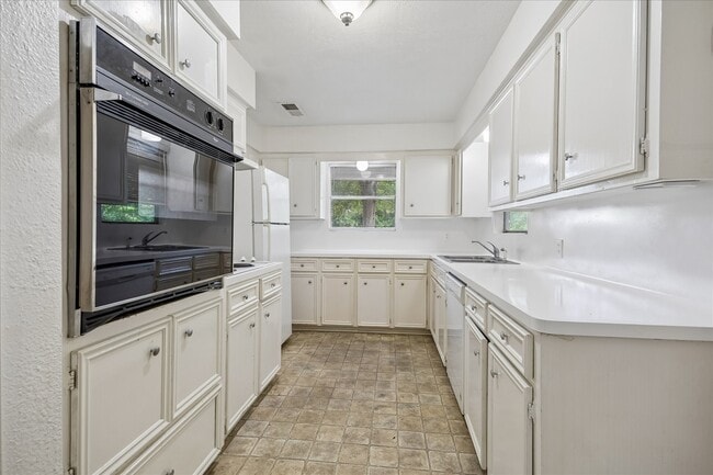 property at 4022 Woodcraft St