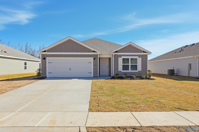 property at 9943 Sequoyah Cv Dr SE