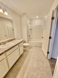 473 Madison Dr photo'