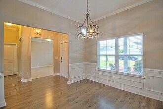 582 Burke Dr in Hinesville, GA - Building Photo - Building Photo