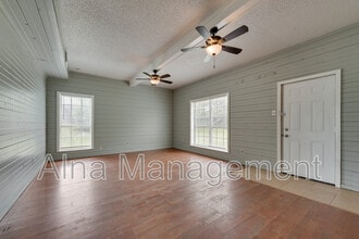 743 Kings Ln in Desoto, TX - Building Photo - Building Photo