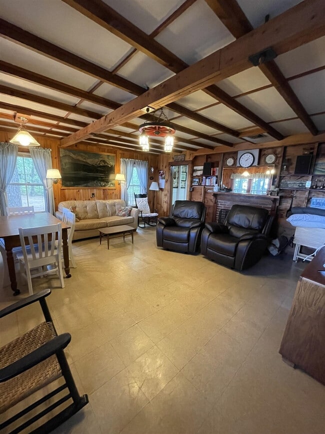 86 Sandy Cove Rd