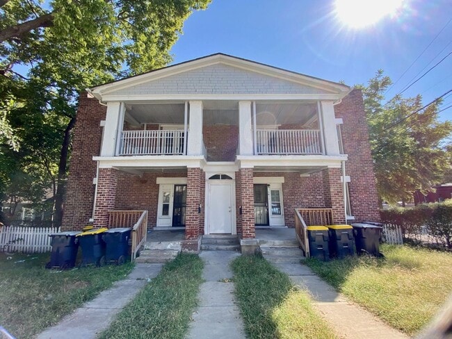 property at 1115 E 41st St