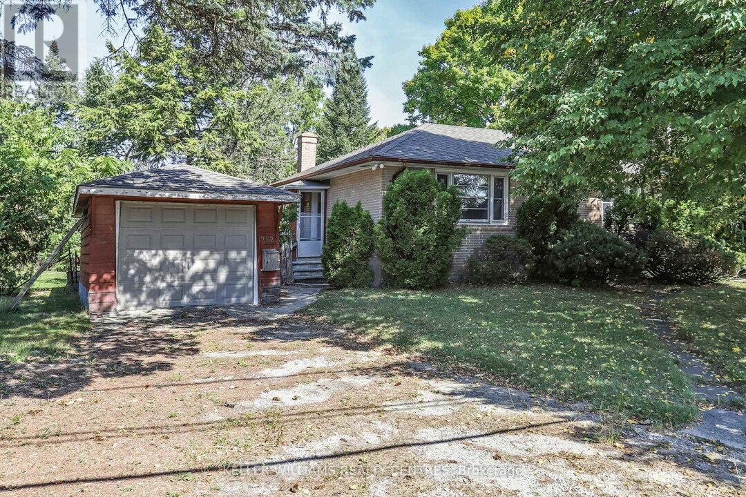 252 Elgin Mills Rd W in Richmond Hill, ON - Building Photo