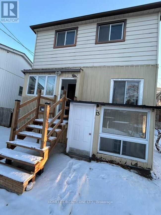 property at 13 East Rd