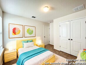 10823 Airmen Dr in Converse, TX - Building Photo - Building Photo