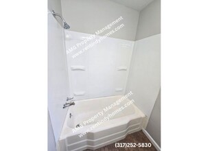 1804 N Irvington Ave in Indianapolis, IN - Building Photo - Building Photo