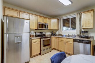 7777 Umatilla St, Unit A in Denver, CO - Foto de edificio - Building Photo