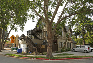 Vintage Mansion in San Jose, CA - Building Photo - Building Photo