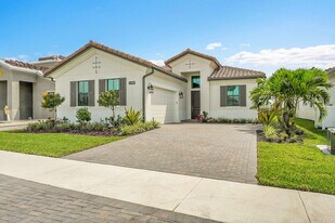 13920 Vivant Dr in Palm Beach Gardens, FL - Building Photo