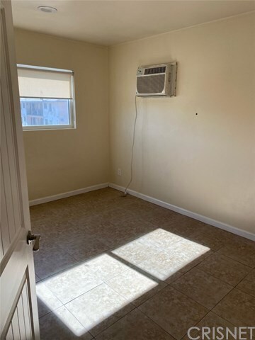 6735 Elmer Ave-Unit -Tenant in Los Angeles, CA - Building Photo
