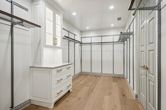 1717 Bissonnet St in Houston, TX - Foto de edificio - Building Photo