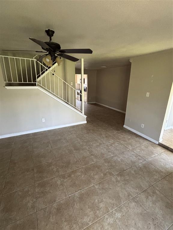 7095 Chasewood Dr in Missouri City, TX - Building Photo - Building Photo