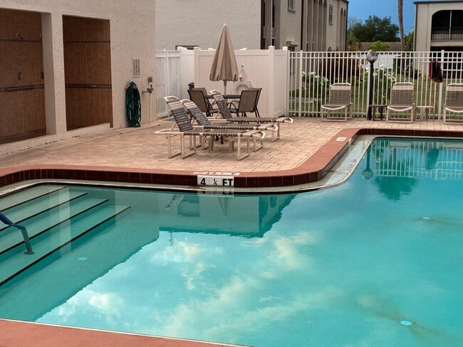 property at 7701 Starkey Rd