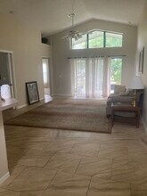 11425 Billingham Blvd in Spring Hill, FL - Foto de edificio - Building Photo