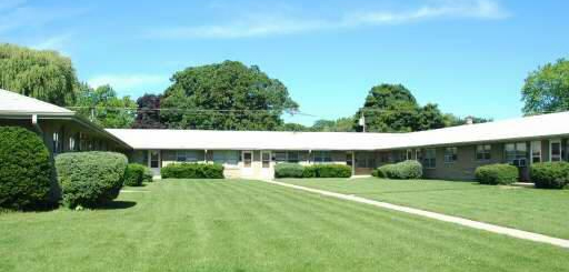 Gabriel Apartments in Zion, IL - Building Photo