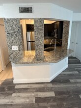 2341 NW 33rd St, Unit 406 in Oakland Park, FL - Building Photo - Building Photo