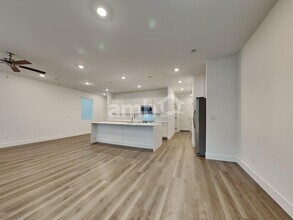 8365 Flagpole Loop Ave in Las Vegas, NV - Building Photo - Building Photo