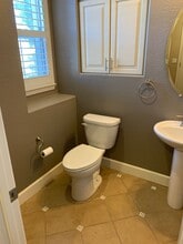 1563 Parkside Way in Roseville, CA - Building Photo - Building Photo