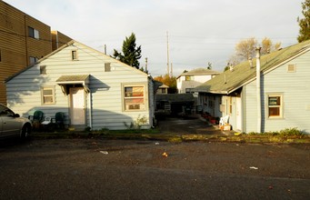 Northpark Apartments in Seattle, WA - Building Photo - Building Photo