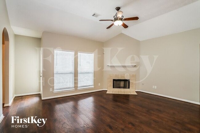 28607 Hidden Lake W in Magnolia, TX - Building Photo - Building Photo