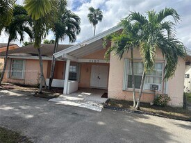 1107 SW 83rd Ave in North Lauderdale, FL - Building Photo