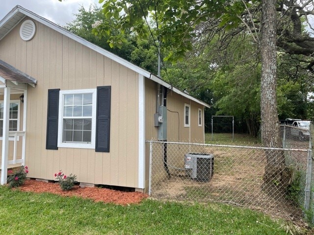 2104 W Robbins St in Tyler, TX - Building Photo - Building Photo