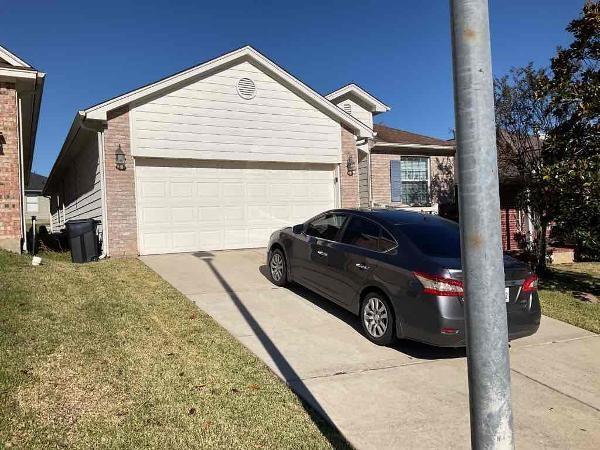 property at 107 Cove Pl Ct