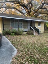 3854 Pickett Dr in Mobile, AL - Building Photo