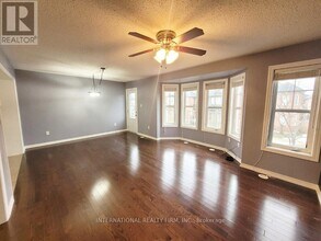 222 Mortimer Cres in Milton, ON - Building Photo - Building Photo