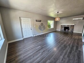 915 N Harrison Ave in Fresno, CA - Building Photo - Building Photo