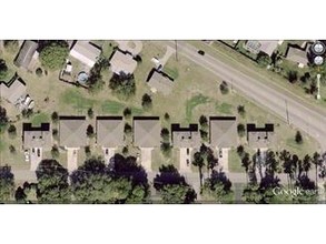 2653 Grand Island Shores Rd in Eustis, FL - Building Photo - Building Photo