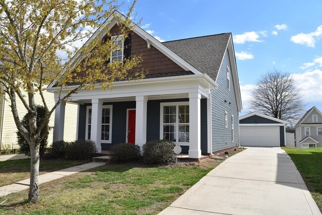 property at 2035 Golden Ridge Ln