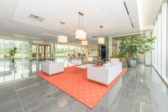 8151 33rd Ave S, Unit 405 in Bloomington, MN - Building Photo - Building Photo