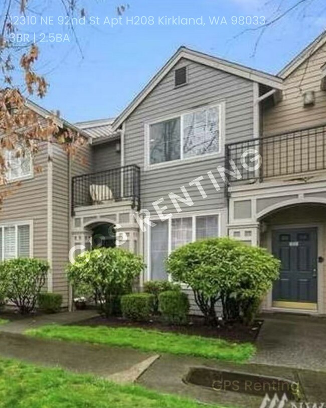 12310 NE 92nd St in Kirkland, WA - Foto de edificio - Building Photo