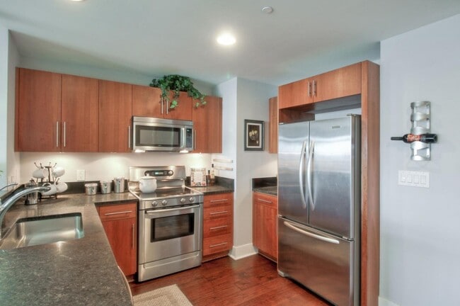 property at 88 E San Fernando St