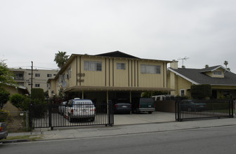 1539 N Harvard Blvd in Los Angeles, CA - Building Photo - Building Photo