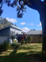46 Nottingham Way in Haines City, FL - Building Photo