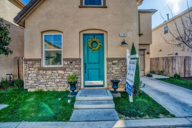 property at 3762 Friendship Ln