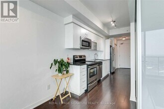 150 E Liberty St in Toronto, ON - Building Photo - Building Photo