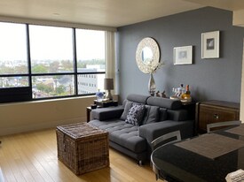 450 N Arlington Ave in Reno, NV - Building Photo