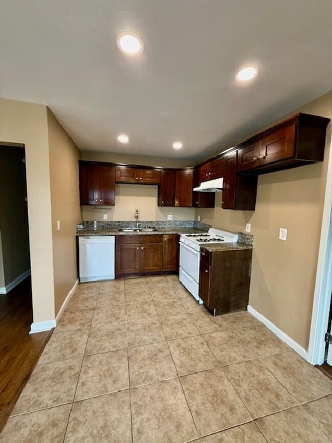 1305 Crann Ave in Chula Vista, CA - Building Photo - Building Photo