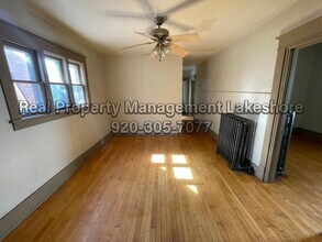 641 Jackson St-Unit -641 A Jackson St. in Oshkosh, WI - Building Photo - Building Photo