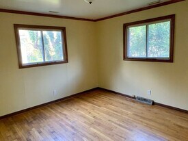 126 Gloria Ave in Winston-Salem, NC - Building Photo