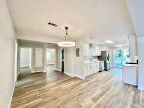 402 Fairpoint Dr in Gulf Breeze, FL - Building Photo - Building Photo