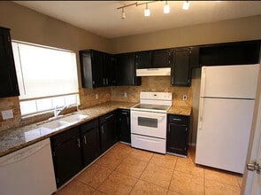 1618 Beach Ln in Arlington, TX - Building Photo - Building Photo