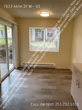 7613 44th St W-Unit -03 in University Place, WA - Foto de edificio - Building Photo