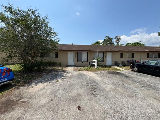 property at 836 W Rosewood Ln
